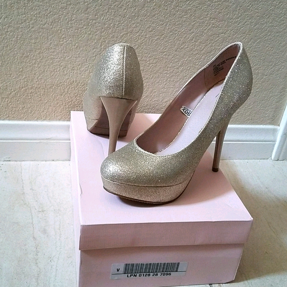 New Gold Glitter Heels